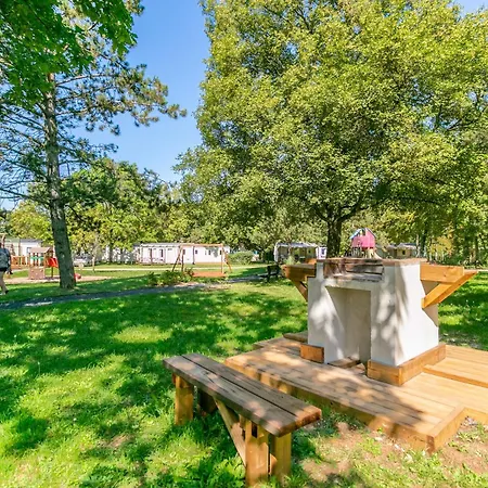 Κάμπινγκ Paradis Le Giessen *